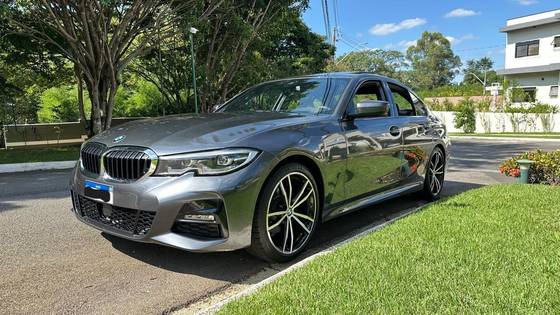 BMW 320i 2.0 16V TURBO GASOLINA M SPORT AUTOMÁTICO